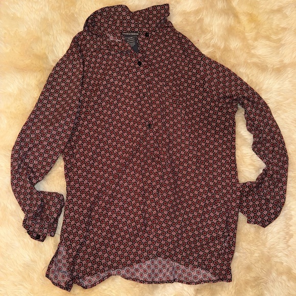 Chelsea and Theodore women’s xl dress shirt - Picture 1 of 4